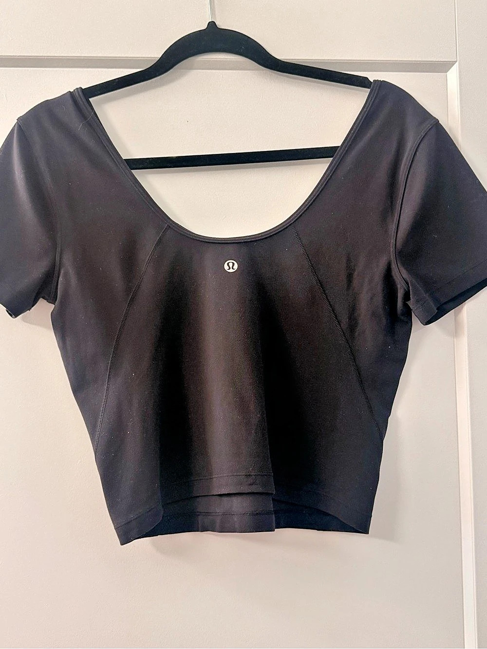 lululemon Align T-Shirt Black Short Sleeve Crop Top- off shoulder